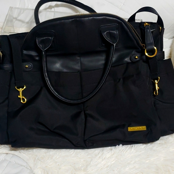 Skip Hop Chelsea Downtown Chic Diaper Satchel - Picture 10 of 12